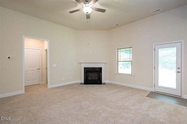 99 High Hampton Way, Fuquay Varina, NC 27526