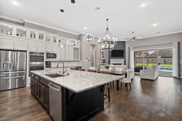 2610 Lazy Vine Lane, Missouri City, TX 77459