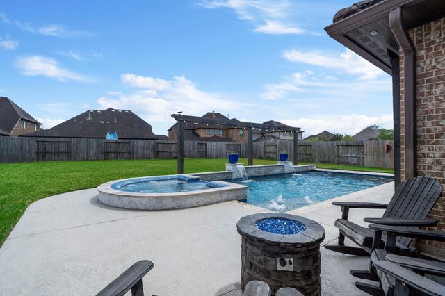 2610 Lazy Vine Lane, Missouri City, TX 77459