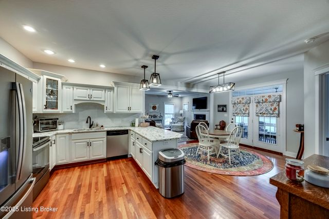 895 Woodlawn Rd 3, Bardstown, KY 40004