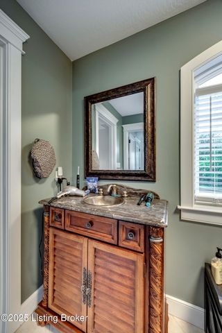 895 Woodlawn Rd 3, Bardstown, KY 40004