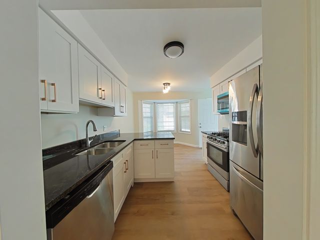 3519 Princeton Avenue, Aurora, IL 60504