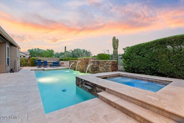 2237 W TWAIN Drive, Anthem, AZ 85086