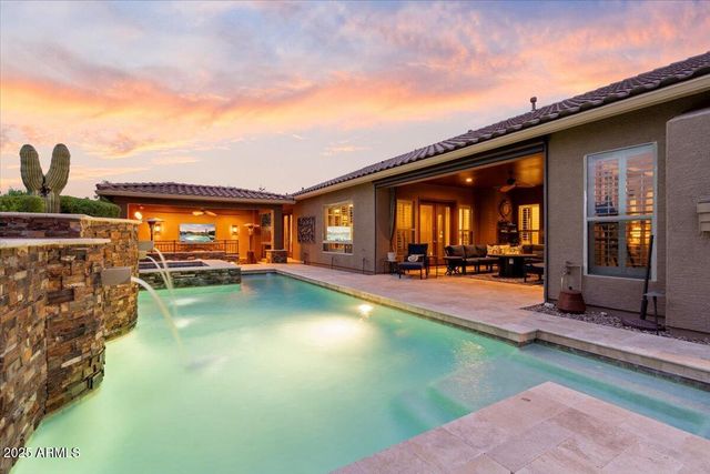 2237 W TWAIN Drive, Anthem, AZ 85086