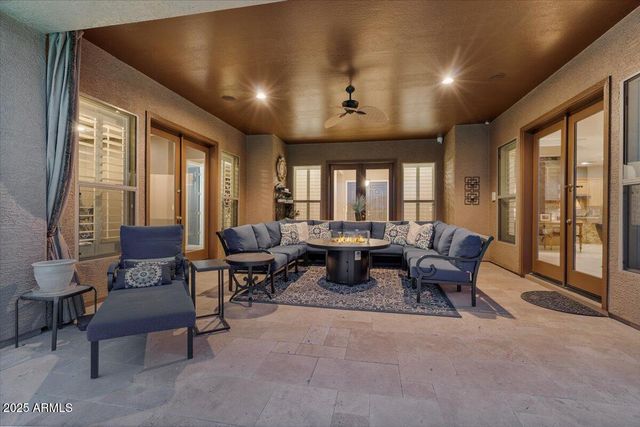 2237 W TWAIN Drive, Anthem, AZ 85086