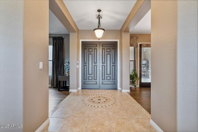 2237 W TWAIN Drive, Anthem, AZ 85086