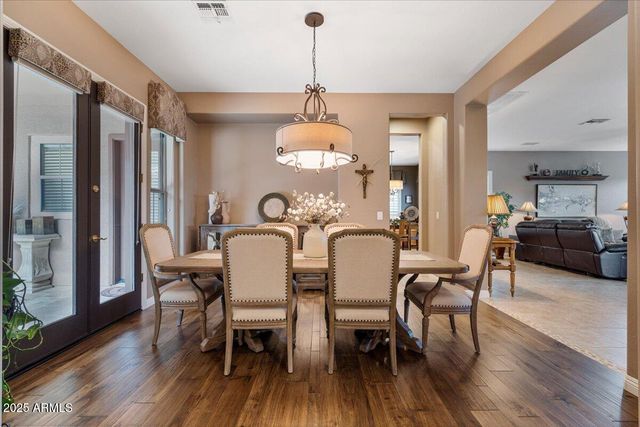 2237 W TWAIN Drive, Anthem, AZ 85086