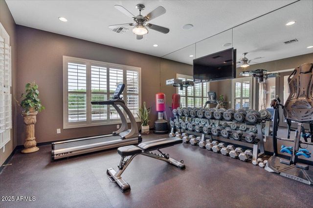 2237 W TWAIN Drive, Anthem, AZ 85086