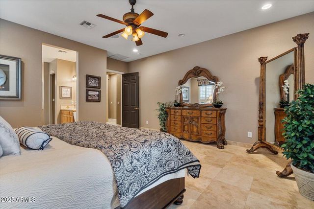 2237 W TWAIN Drive, Anthem, AZ 85086