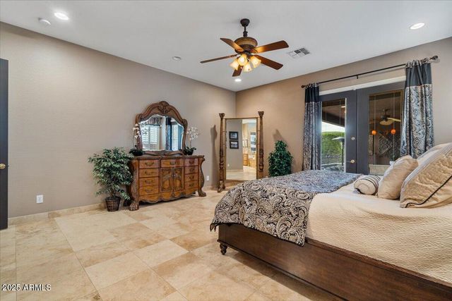 2237 W TWAIN Drive, Anthem, AZ 85086