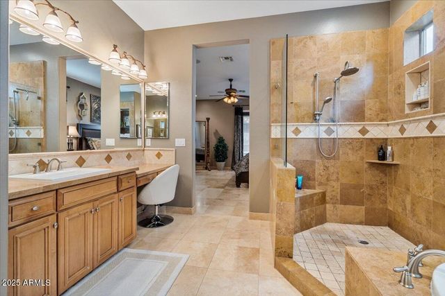 2237 W TWAIN Drive, Anthem, AZ 85086