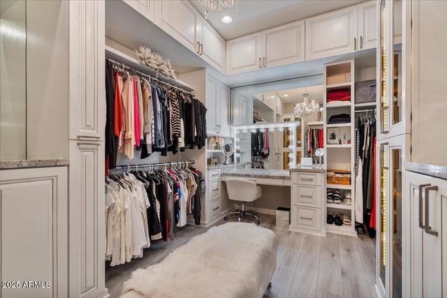 2237 W TWAIN Drive, Anthem, AZ 85086