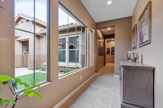 2237 W TWAIN Drive, Anthem, AZ 85086