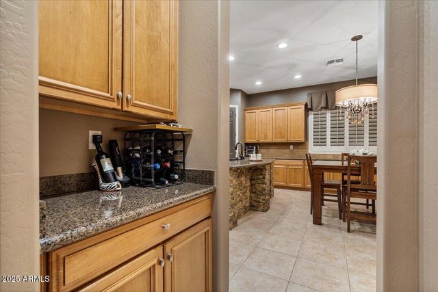 2237 W TWAIN Drive, Anthem, AZ 85086