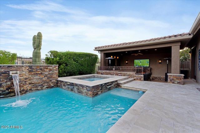 2237 W TWAIN Drive, Anthem, AZ 85086