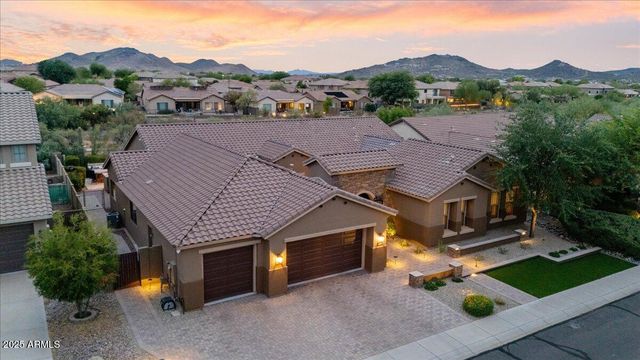 2237 W TWAIN Drive, Anthem, AZ 85086