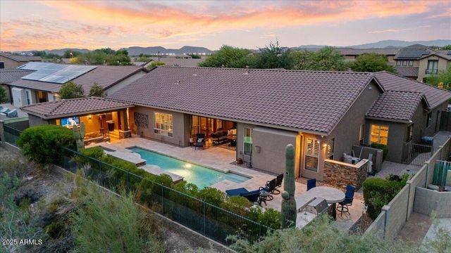 2237 W TWAIN Drive, Anthem, AZ 85086