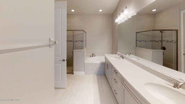 8273 Loren Cove Drive, Melbourne, FL 32940