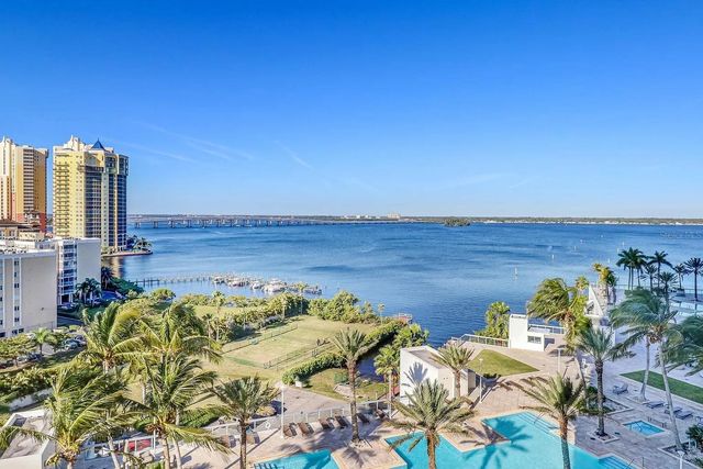 3000 OASIS GRAND BOULEVARD 1002, Fort Myers, FL 33916