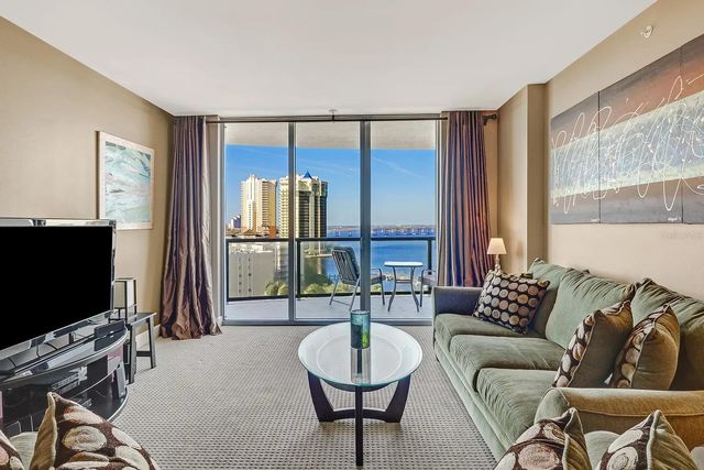 3000 OASIS GRAND BOULEVARD 1002, Fort Myers, FL 33916