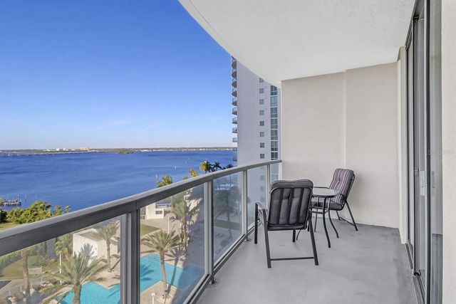 3000 OASIS GRAND BOULEVARD 1002, Fort Myers, FL 33916