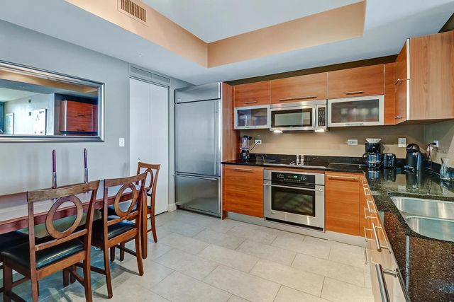 3000 OASIS GRAND BOULEVARD 1002, Fort Myers, FL 33916