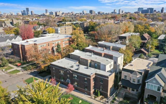 4153 N Hermitage Avenue 1S, Chicago, IL 60613
