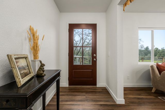 16098 Wild Oak Ranch Rd, Grass Valley, CA 95949