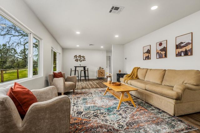 16098 Wild Oak Ranch Rd, Grass Valley, CA 95949