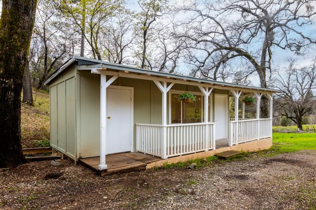 16098 Wild Oak Ranch Rd, Grass Valley, CA 95949