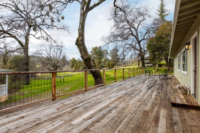 16098 Wild Oak Ranch Rd, Grass Valley, CA 95949