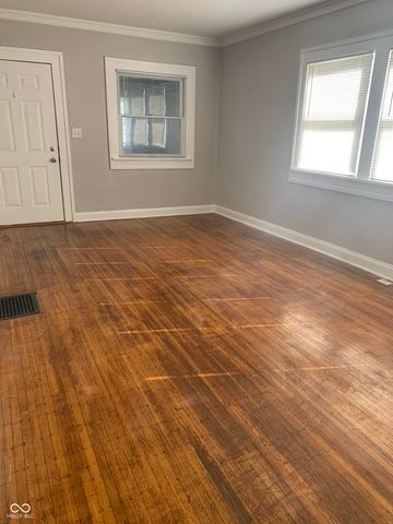 4202 Carrollton Avenue, Indianapolis, IN 46205