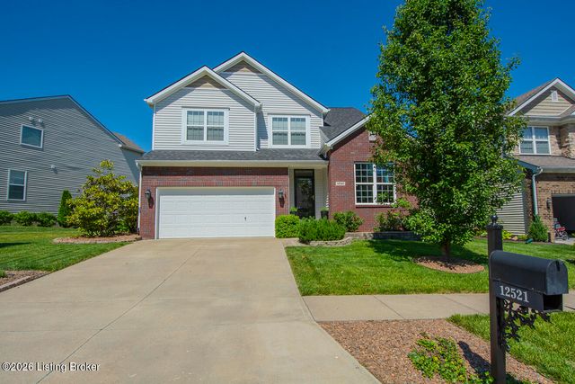 12521 Deer Lake Ln, Louisville, KY 40299