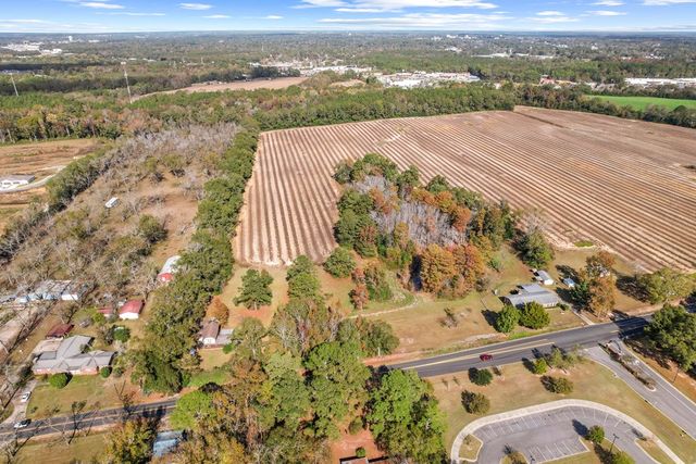 374 Taylor Road, Dothan, AL 36301