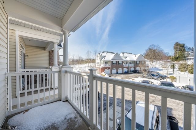 104 Autumn Ct, Little Falls Twp., NJ 07424