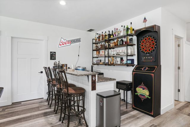 1305 Roosevelt Road, Valparaiso, IN 46383