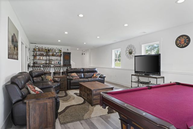 1305 Roosevelt Road, Valparaiso, IN 46383