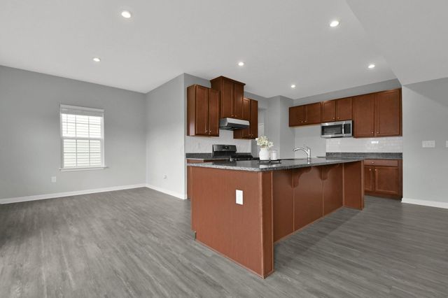 205 Arlington Drive, Pickerington, OH 43147