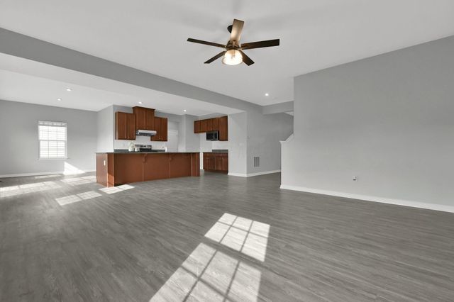 205 Arlington Drive, Pickerington, OH 43147