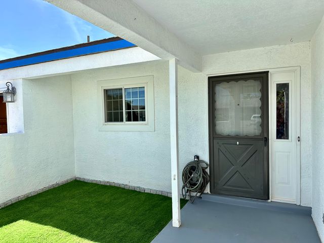 1881 Clearwater Loop NE, Rio Rancho, NM 87144