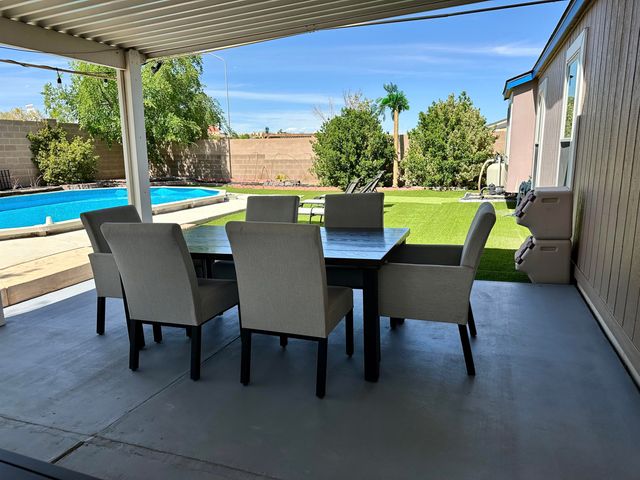 1881 Clearwater Loop NE, Rio Rancho, NM 87144