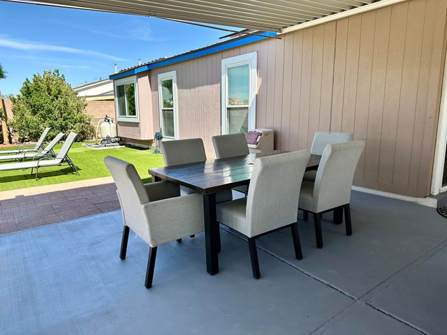 1881 Clearwater Loop NE, Rio Rancho, NM 87144