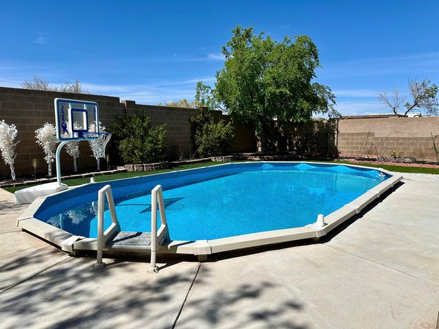 1881 Clearwater Loop NE, Rio Rancho, NM 87144