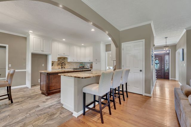 1395 Ragsdale Rd, Manchester, TN 37355