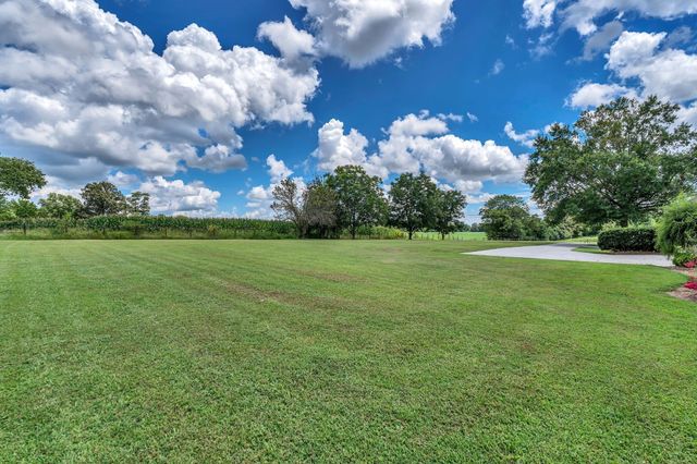 1395 Ragsdale Rd, Manchester, TN 37355