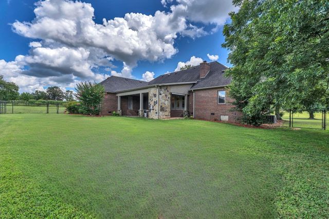 1395 Ragsdale Rd, Manchester, TN 37355