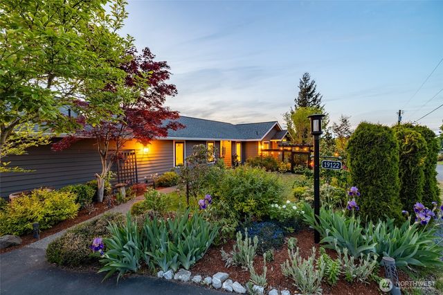 19122 96th Avenue NW, Stanwood, WA 98292
