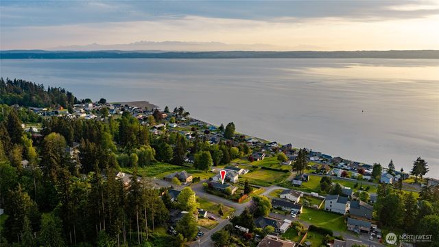 19122 96th Avenue NW, Stanwood, WA 98292