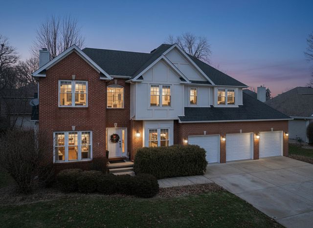 4 Scofield Court, Bloomington, IL 61704