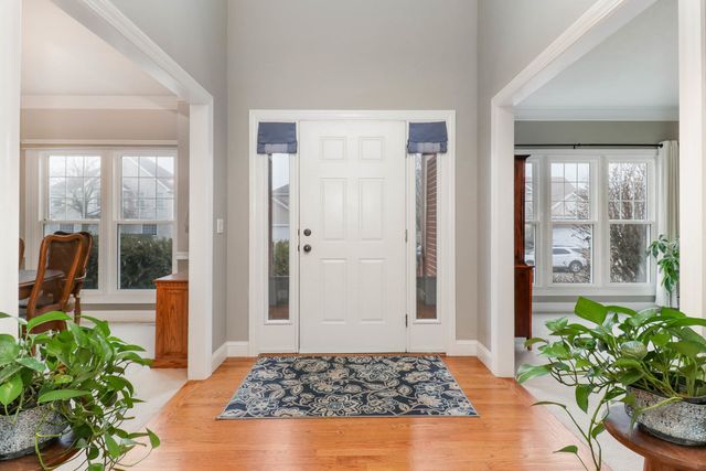 4 Scofield Court, Bloomington, IL 61704